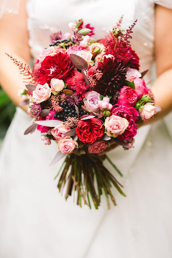 oming Love: How to Create the Perfect Floral and Botanical Wedding